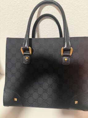 Gucci Classic Handbag- Athentic- Excellent Condition $575